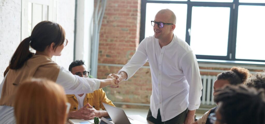 firme de recrutare