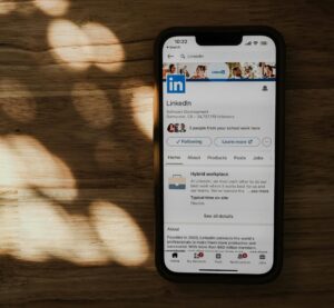 ce este Linkedin